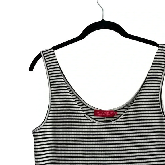 n: PHILANTHROPY Hollywood Striped Sleeveless Tee - Picture 9 of 12